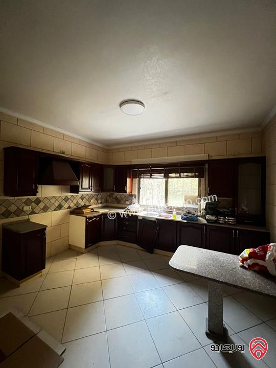 شقة ارضية مساحة 180م مع مدخل وكراج خاص للايجار في عمان - ضاحية الامير راشد