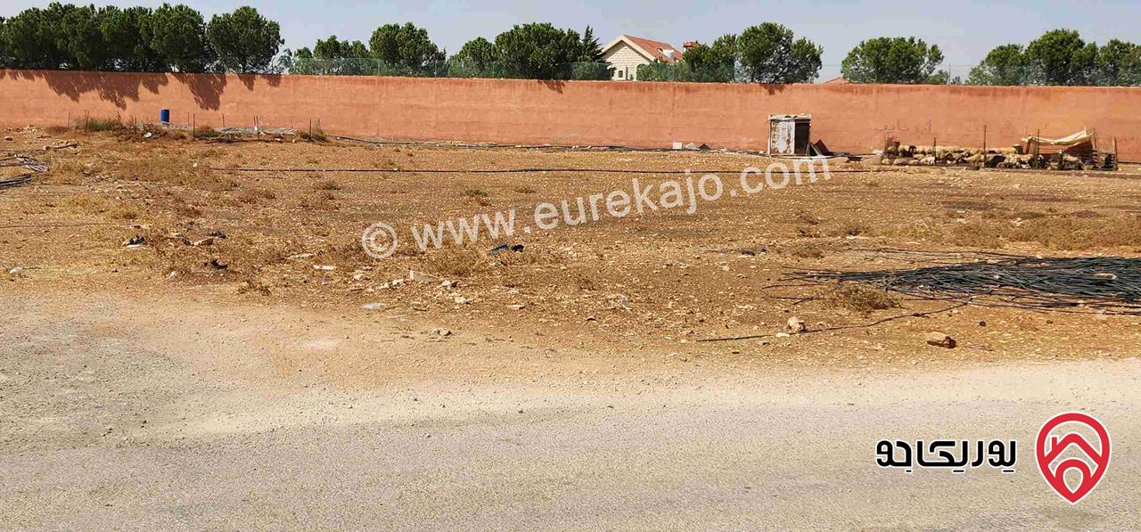 قطعة أرض سكنية مساحة 790م للبيع في عمان - ناعور منطقة فلل حديثة مميزة من المالك مباشرة 