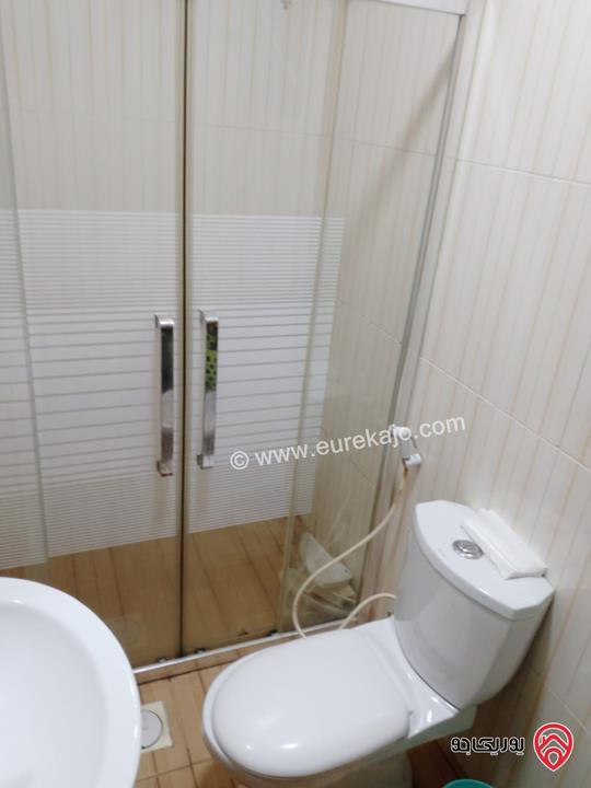 شقة تسوية ثانية مساحة 146م مع ترس 20م للبيع في عمان - دير غبار 