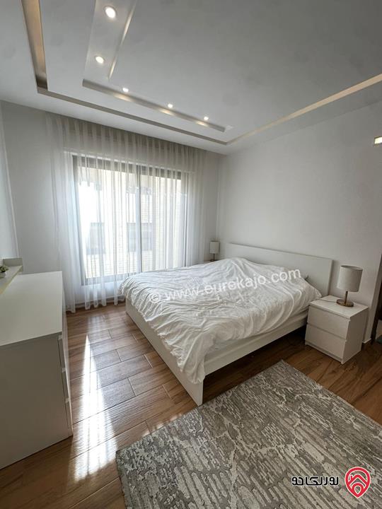 شقة فاخرة طابق ثاني مساحة 100م للايجار مفروشة في عمان - عبدون 