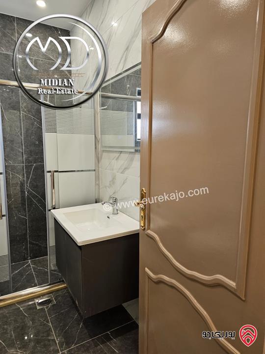 شقة فارغة للايجار في عمان - ضاحية الامير راشد مساحة 300م 4 نوم طابق اول تشطيبات و ديكورات فاخرة