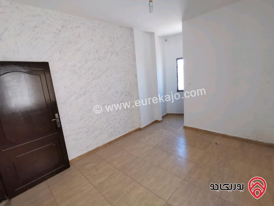 شقة مساحة 115م وروف مساحة 115م للبيع في عمان - ماركا الجنوبية حي الربوة