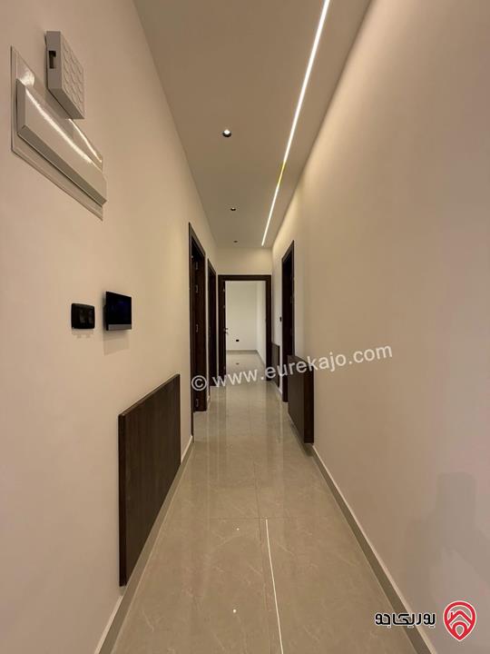 شقة طابق ارضي مساحة 130م مع ترس 50م للبيع في عمان - ربوة عبدون 