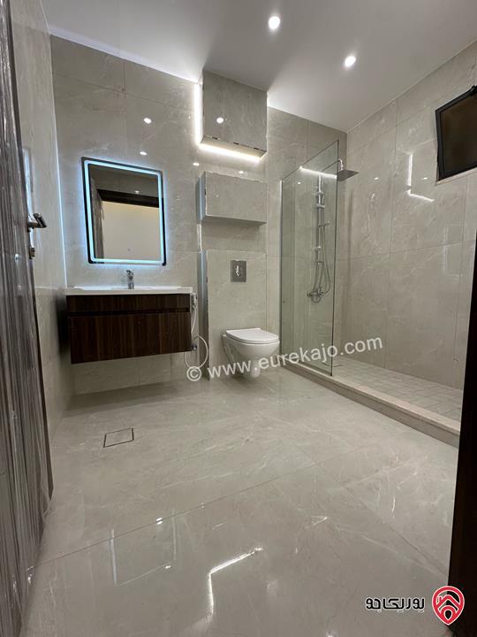 شقة شبه أرضية مساحة 200م للبيع في عمان - مرج الحمام