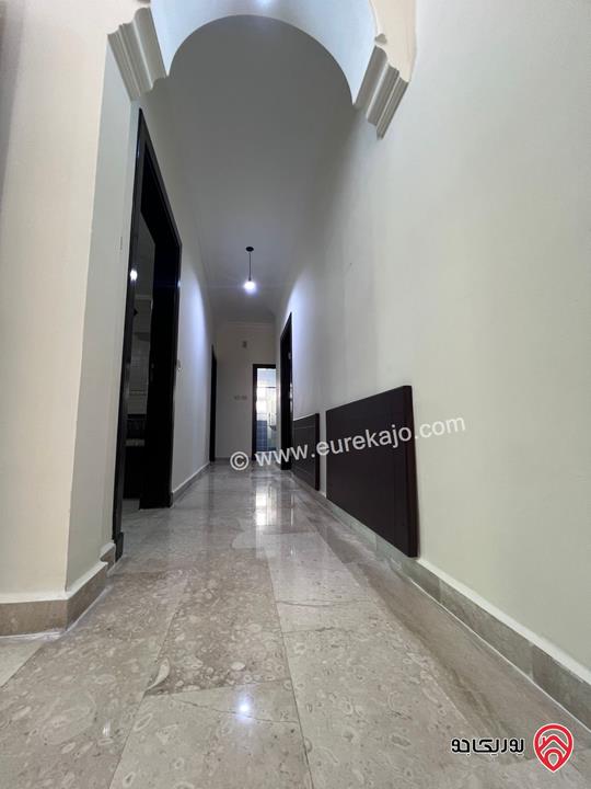 شقة طابق اول مساحة 300م للايجار في عمان - ضاحية الأمير راشد