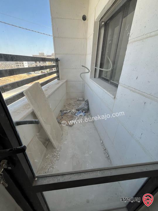 شقة طابق أول مساحة 100م للبيع في عمان - جبل الزهور