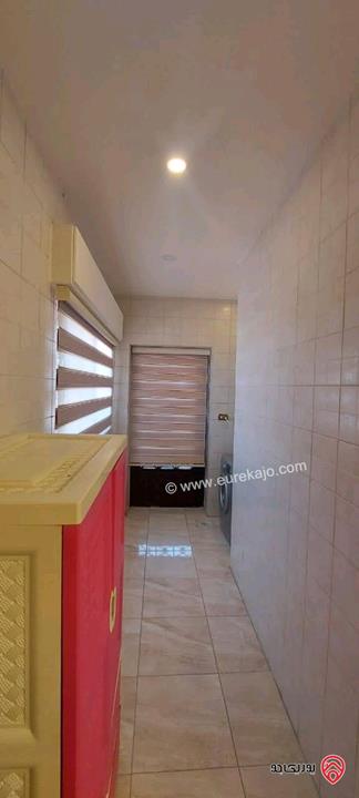 شقتين فارغتان طابقيات مساحة 310م للايجار في عمان - مرج الحمام