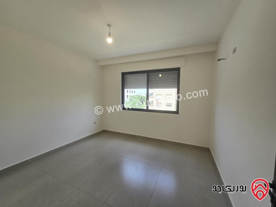 شقة فارغة جديدة مساحة 210 متر طابق اول للإيجار في عمان - الرابية