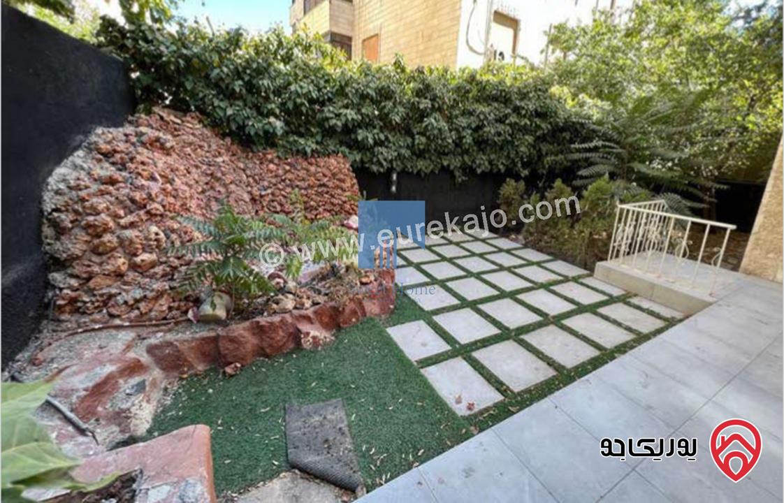 شقة أرضية مميزة مساحة 135م مع حديقة وترسات 100م للبيع في عمان - الصويفية