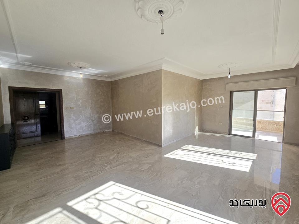 شقة فارغة طابق ثاني مساحة 210م للايجار السنوي في عمان - ضاحية الامير راشد