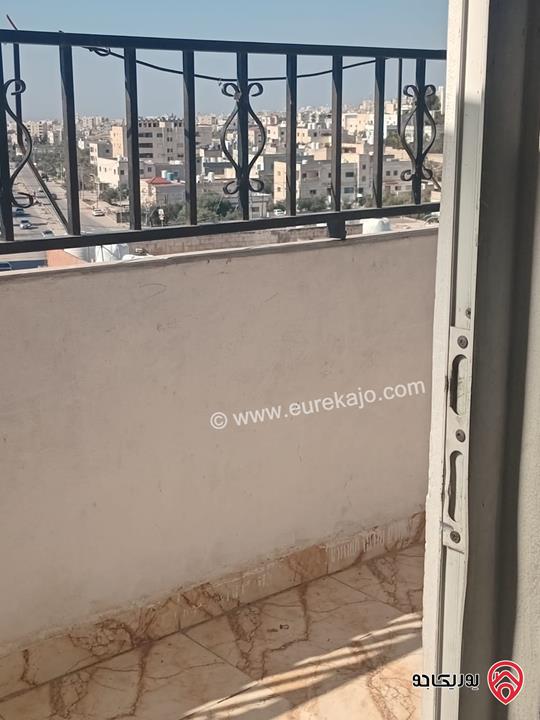 شقة طابق ثالث مساحة 100م للبيع في اربد - دوار البياضة