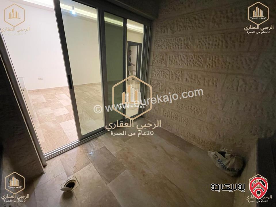 شقة فارغة طابق ثاني مساحة 150م للإيجار السنوي في عمان – دير غبار
