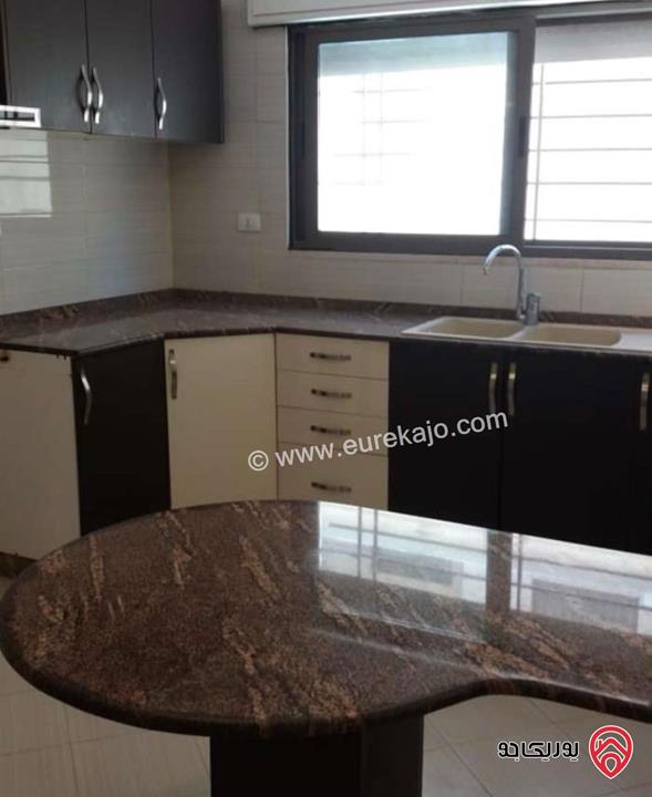 شقة أرضية مساحة 180م للايجار في عمان - خلدا 