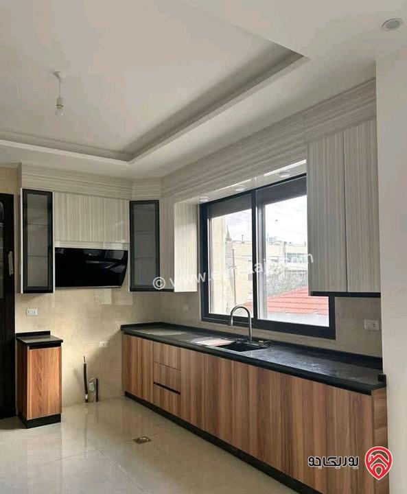 شقة فارغة أرضية مساحة 230م للايجار في عمان - ضاحية الأمير راشد 