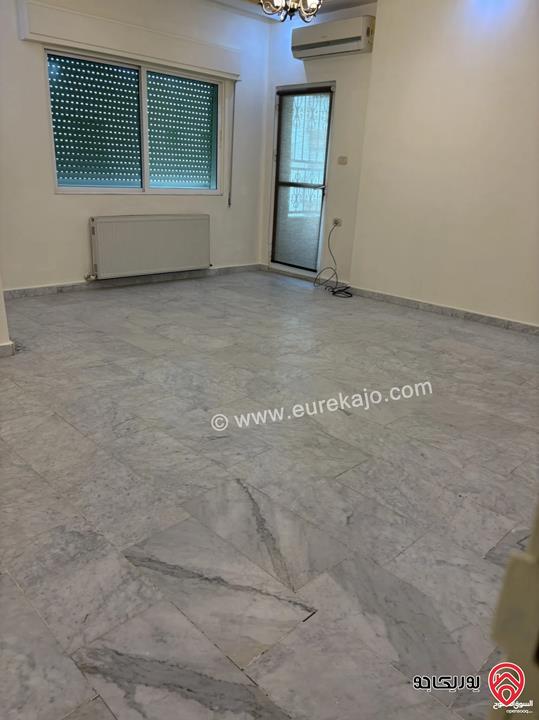 شقة طابق اول مساحة 170 متر للبيع في عمان - خلدا 