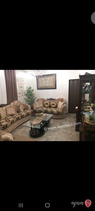 بيت مساحة 140م على أرض 210م للبيع في عمان - ابو نصير