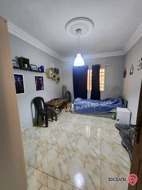 شقة تسوية مساحة 135م داخلي و 100م خارجي للبيع في اربد