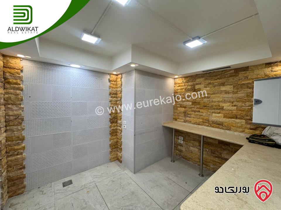 مكتب للبيع او للايجار في عمان - ام السماق / قرب مكة مول طابق اول مساحة المكتب 109م موقع مميز