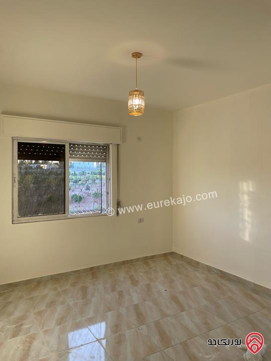 شقة طابق رابع مع روف مساحة 147م للبيع في عمان - ضاحية الاستقلال 