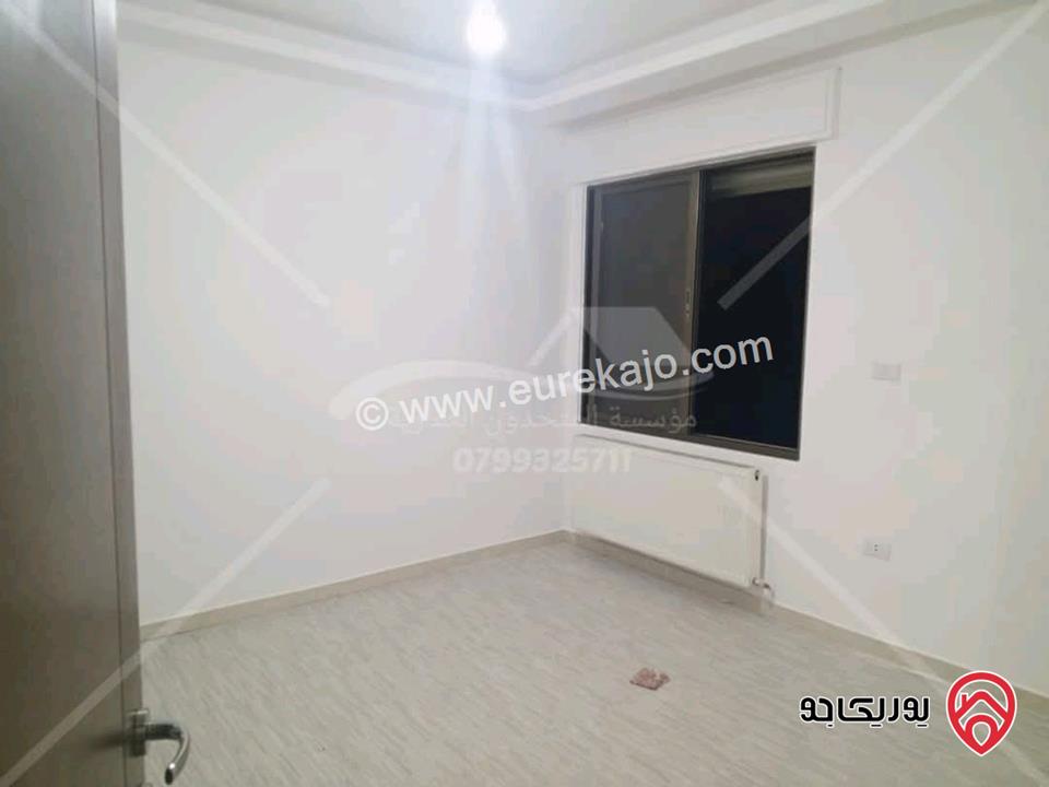شقة فارغة ارضية مساحة 145م للايجار في عمان - خلدا