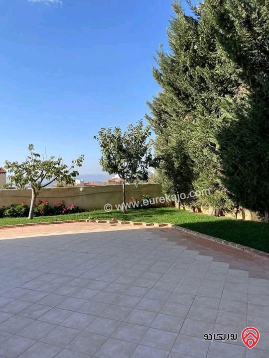 فيلا مساحة البناء 500م على أرض 1 دونم و 157م للبيع في عمان - الجبيهة