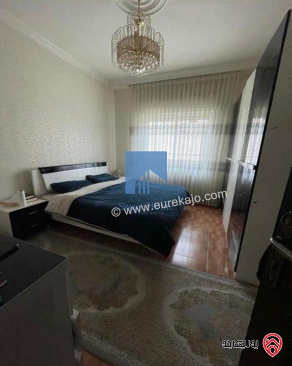 شقة أرضية مميزة للبيع في عمان - خلدا 190م مع ترس 70م تشطيب سوبر ديلوكس