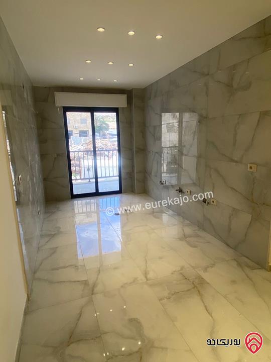 شقة طابق أول مساحة 131م للبيع في عمان - طبربور