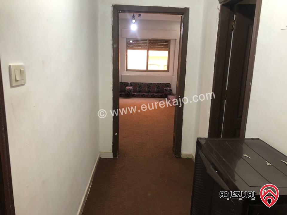 شقة طابق أول مساحة 120م للايجار مفروشة في عمان - الجبيهة