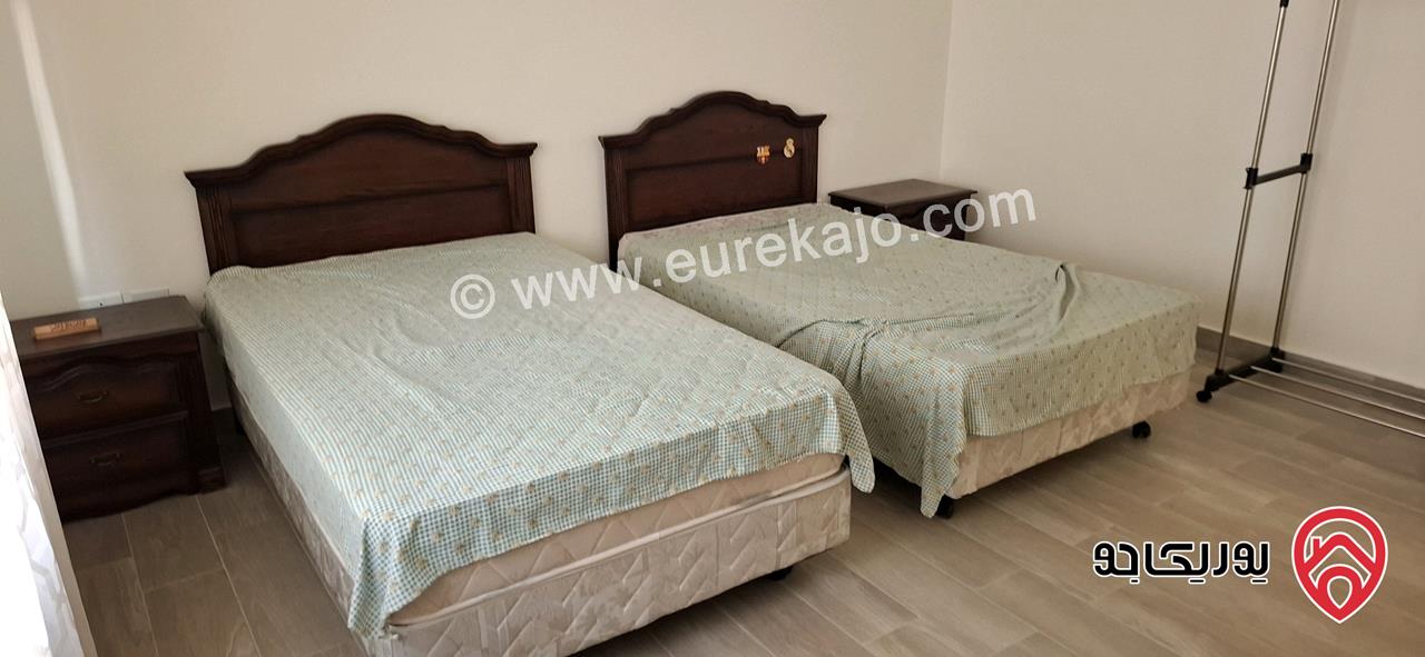 شقة سوبر ديلوكس مساحة 220م طابق ثاني للايجار مفروشة في عمان - الرابية