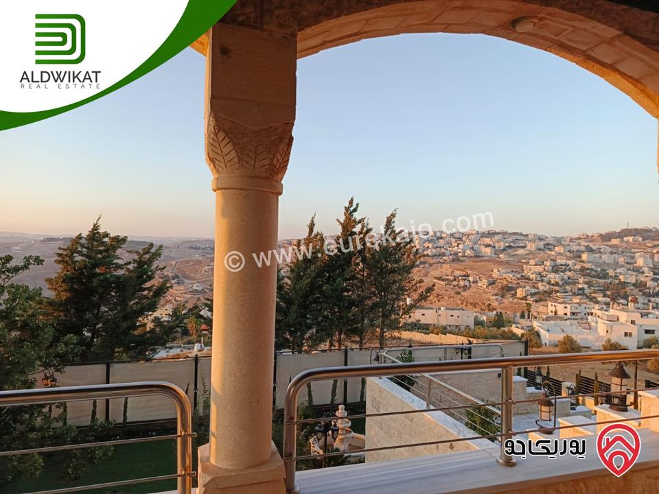 فيلا مستقلة مفروشة للبيع في عمان - ناعور مساحة الارض 1050م ومساحة البناء 1000م ومساحة الحديقة 400م ومساحة الترس 200م موقع اطلالة رائع ومميز