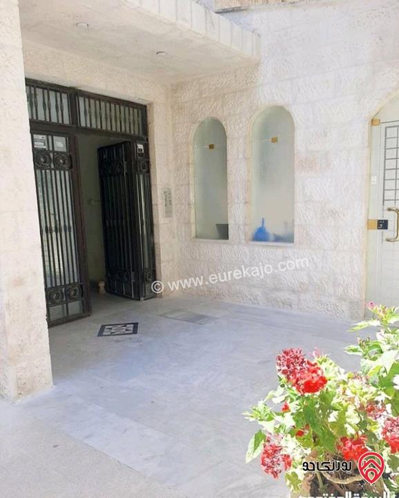 شقة مفروشة مساحة 160م للإيجار في عمان - دير غبار	