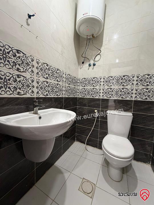 شقة مساحة 125م طابق ثالث للبيع في عمان - ضاحية الأقصى 