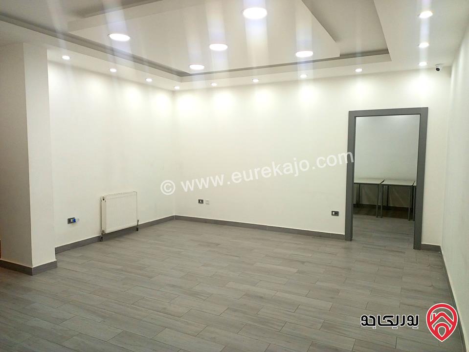 مكتب مميز مساحة 116م للبيع في عمان - الدوار السابع منطقة مخدومة