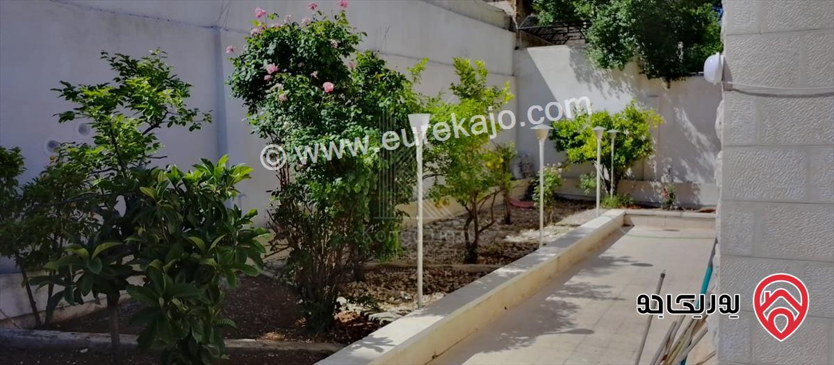 شبة فيلا مميزة مساحة 245م على ارض 823م للبيع في عمان - ضاحية الرشيد