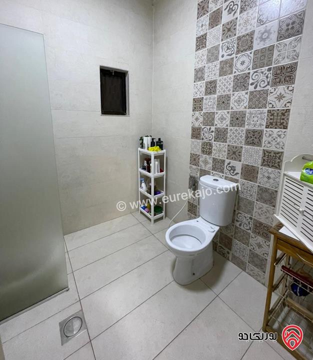 شقة طابق ارضي معلق مساحة 178م للبيع في عمان الجاردنز