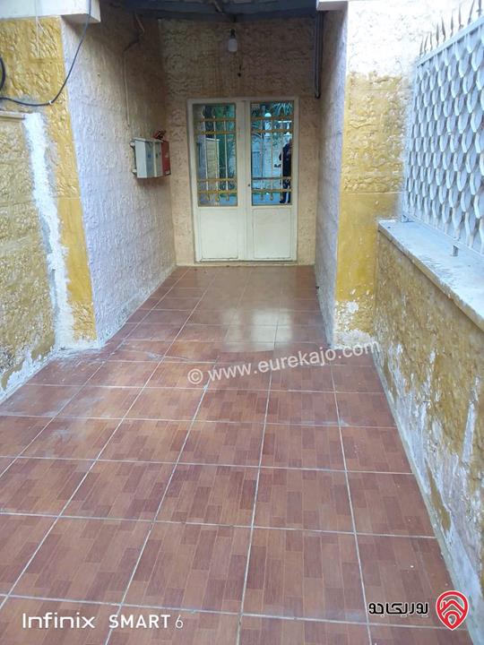 شقة طابق اول مساحة 161م للبيع في عمان - طبربور