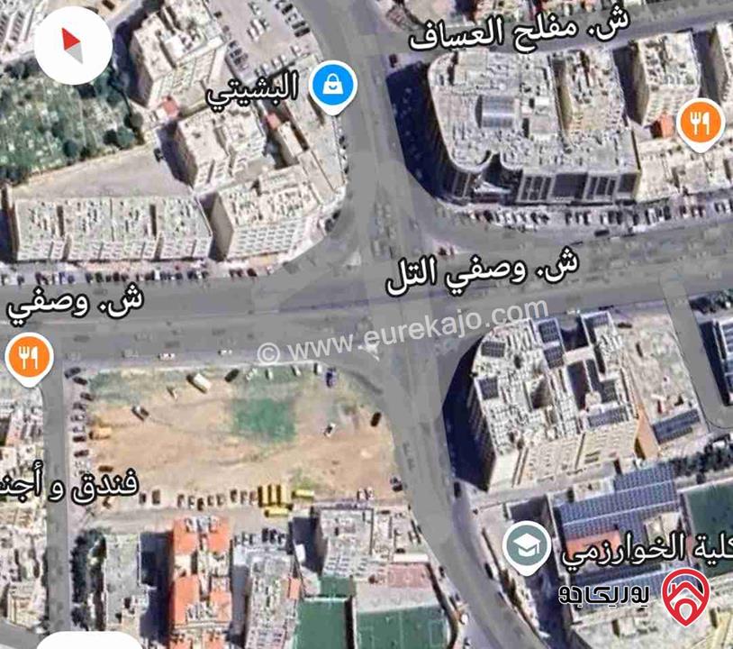 مجمع تجاري على أرض 1 دونم و 100م للبيع في عمان - تلاع العلي شارع وصفي التل بسعر مناسب جدا 