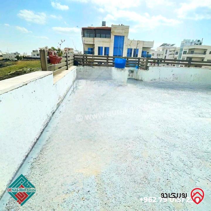 شقة طابق ثالث مع روف مساحة 263م للبيع في عمان - مرج الحمام