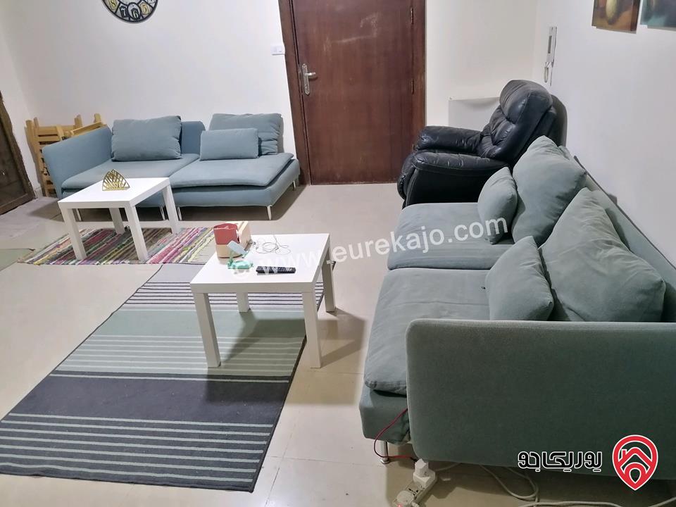 شقة مميزة بمساحة إجمالية 280 متر موقع مميزة للسكن أو الاستثمار للبيع في عمان - تلاع العلي