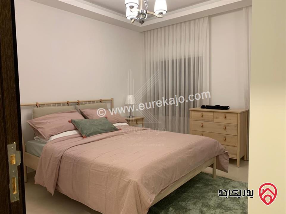 شقة فاخرة مفروشة مساحة 180م للايجار في عمان - الدوار الرابع