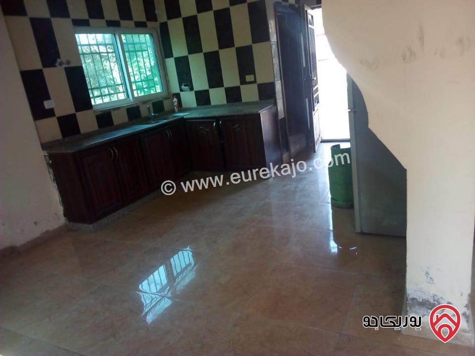 مزرعة مساحة الأرض 680م عليها بناء 160م للبيع في الحمة شمال اربد المخبية