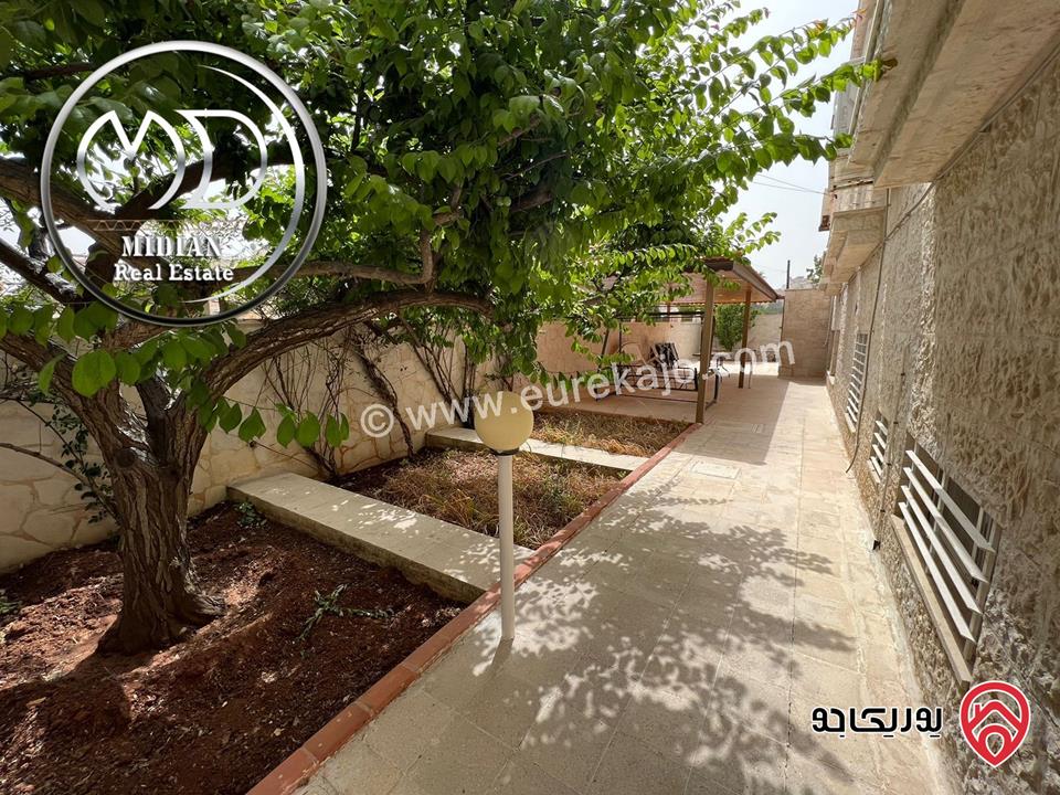 شقة دوبلكس ارضية طابقية فاخرة للبيع في عمان - خلدا مساحة 500م مع ترسات وحدائق 400م مع مسبح داخلي تصلح تجاري