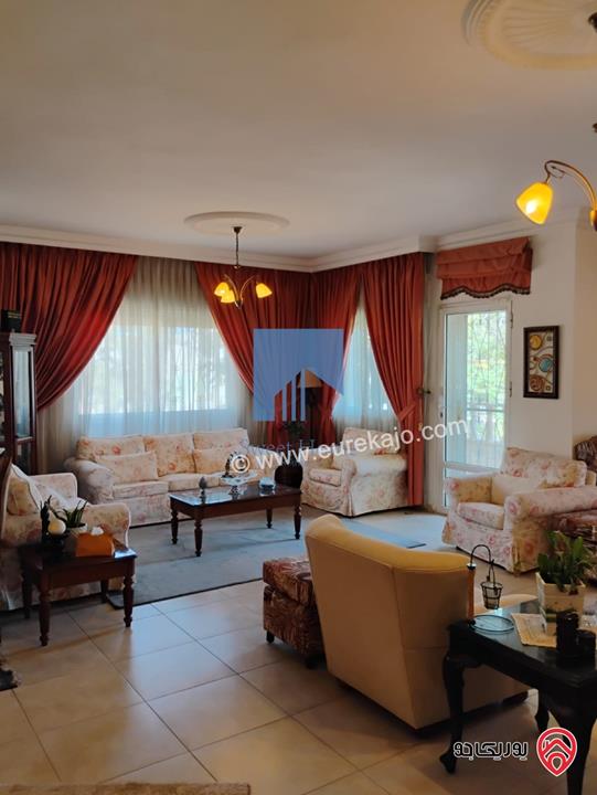 شقة فاخرة للبيع في عمان - الجندويل طابق اول 200م تشطيب سوبر ديلوكس بسعر مغري