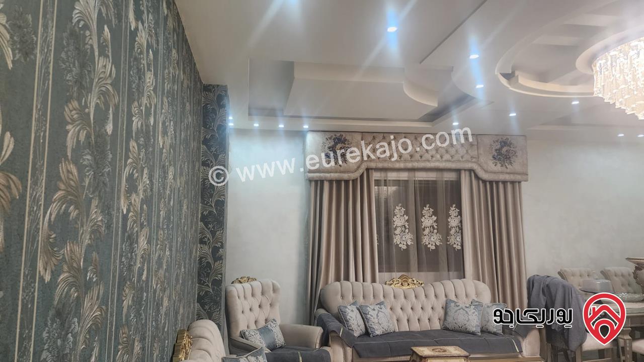 شقة طابق ارضي معلق مساحة 215م داخلي و 150م خارجي للبيع في عمان - شفا بدران