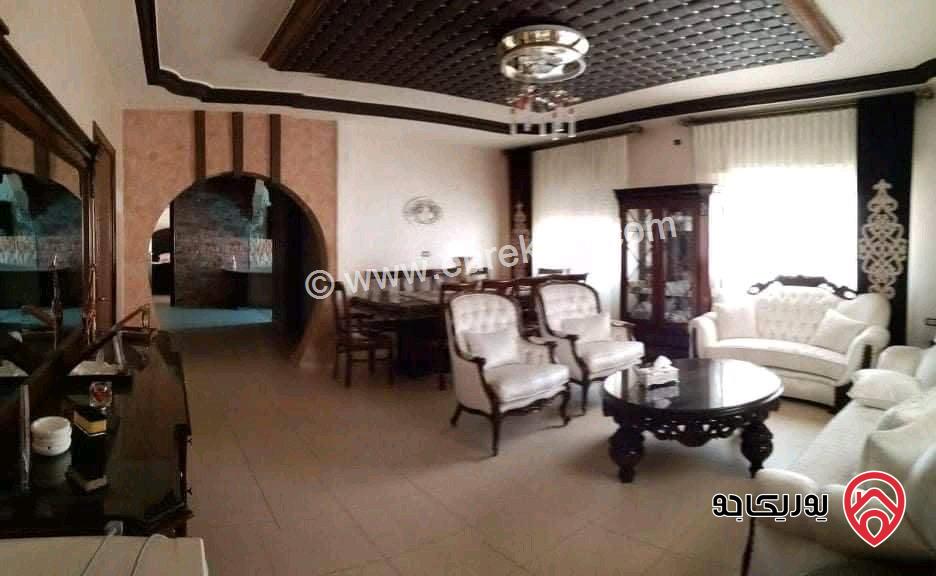 بيت مستقل دوبلكس مساحة 300م على أرض 500م للبيع في عمّان – أم نوارة 