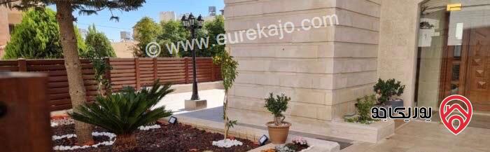 شقة سوبر ديلوكس مساحة 200م طابق ثاني للايجار في عمان - خلدا 