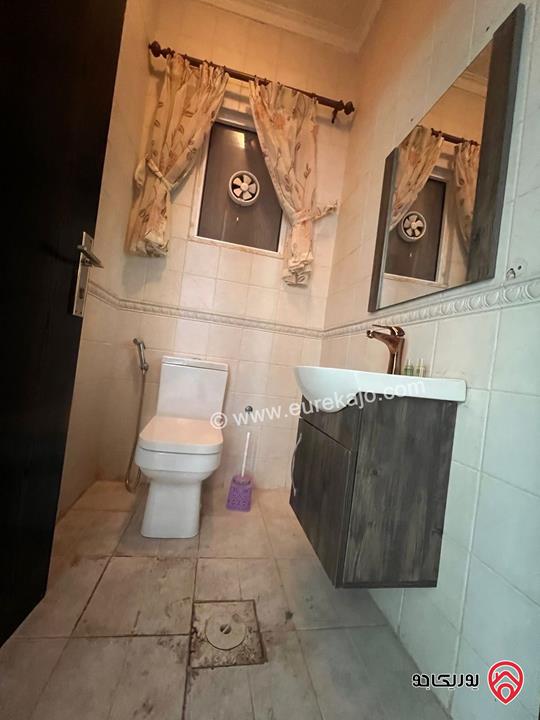 شقة طابق أرضي معلق مساحة 170م للايجار في عمان - عرقوب خلدا 