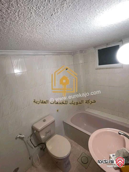 شقة فارغة طابق ثالث مساحة 180م للإيجار في عمان - ضاحية الرشيد 