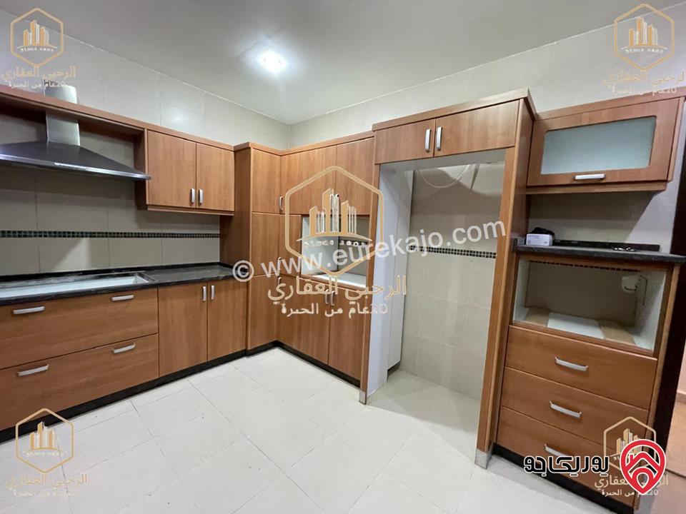 شقة سوبرديلوكس دوبلكس مساحة 270م أرضية للايجار في عمان - شميساني 