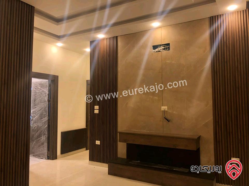 شقة فارغة أرضية مساحة 100م للايجار في عمان - الرابية